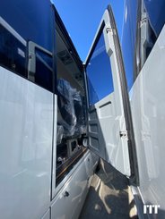 Bus / autocar ISUZU Novo Nees - 5
