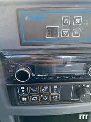 Bus / autocar ISUZU Novo Nees - 20