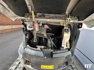 Excavadora Bobcat E27Z E2V - 7