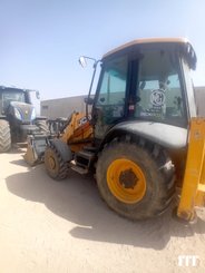 Retro excavadora JCB 3CX - 2