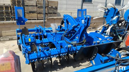 Arados New Holland SDM 300 R - 1