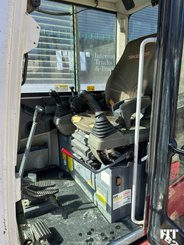 Excavadora Takeuchi TB 280 FR - 5
