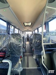 Bus / autocar ISUZU Novo Nees - 23