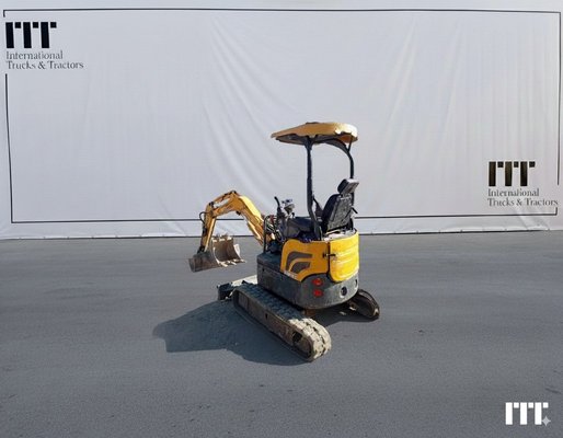 Excavadora de cadenas Hyundai ROBEX 17Z-9A - 1