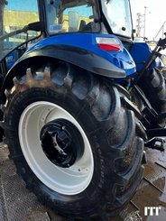 Tractor agricola New Holland T5.115 DC 1.5 - 14