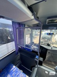 Bus / autocar ISUZU Grand Toro - 6