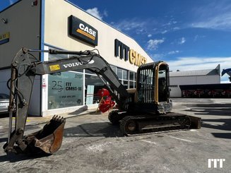 Excavadora de cadenas Volvo ECR88 - 1