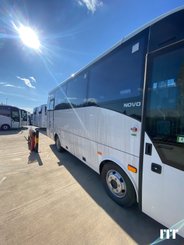 Bus / autocar ISUZU Novo Nees - 2