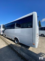 Bus / autocar ISUZU Novo Nees - 3