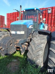 Tractor agricola New Holland TM 175 - 1