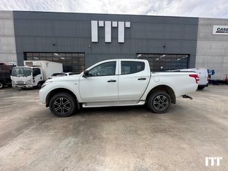 Coche Mitsubishi L200 - 2