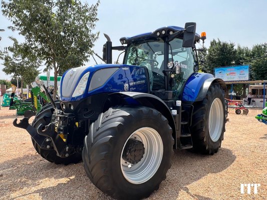 Tractor agricola New Holland T7 270 AC BLUE POWER - 1