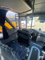 Bus / autocar ISUZU Visigo - 16