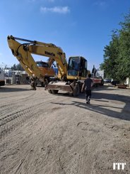 Excavadora de ruedas Komatsu PW200-7K - 1
