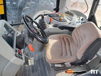 Tractor agricola Massey Ferguson 5465 - 5