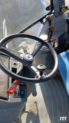 Tractor agricola New Holland TS 100 - 4