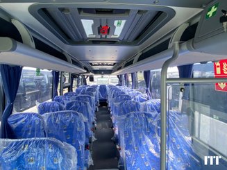 Bus / autocar ISUZU Grand Toro - 8