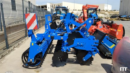 Arados New Holland SDM 300 R - 1