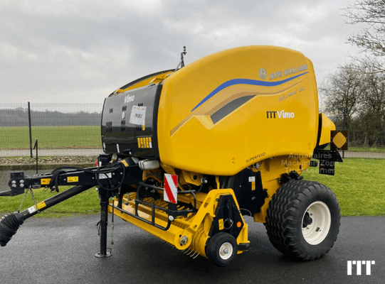 Tractor agricola New Holland RB150 - 1