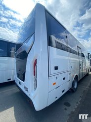 Bus / autocar ISUZU Grand Toro - 8