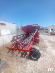 Sembradora Kuhn Megant 602 - 1
