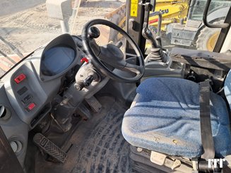 Cargadora de ruedas Hitachi ZW220 - 5