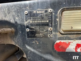 Excavadora Bobcat E35 - 5
