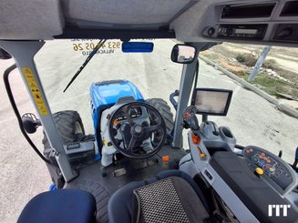 Tractor agricola New Holland T5.130 AC - 13