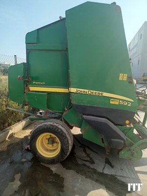 Rotoempacadoras John Deere 592 - 1