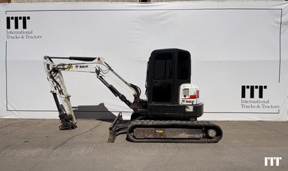 Excavadora Bobcat E50 - 1
