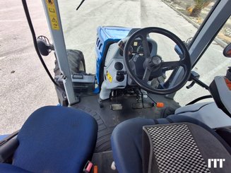 Tractor agricola New Holland T5.130 AC - 18