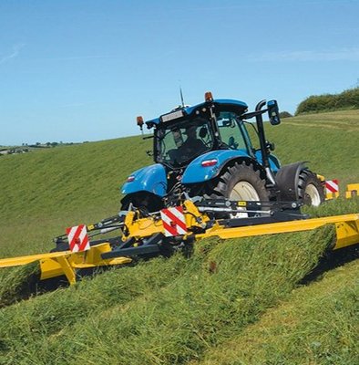 ITT CM93 New Holland y su nueva oferta de Implementos agrícolas